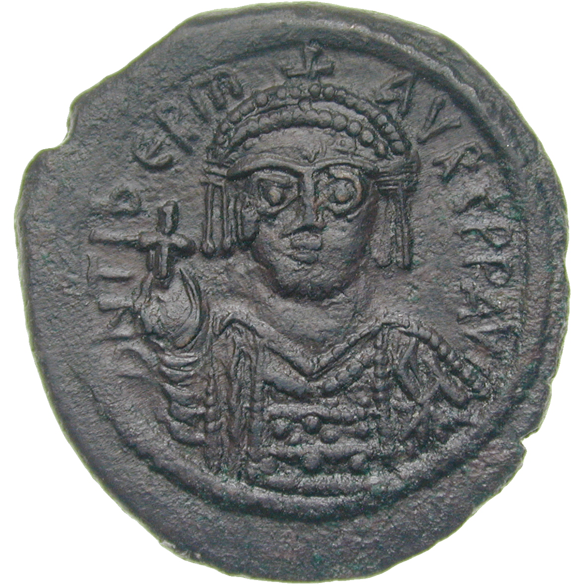 Byzantine Empire, Mauricius Tiberius, Follis (obverse)